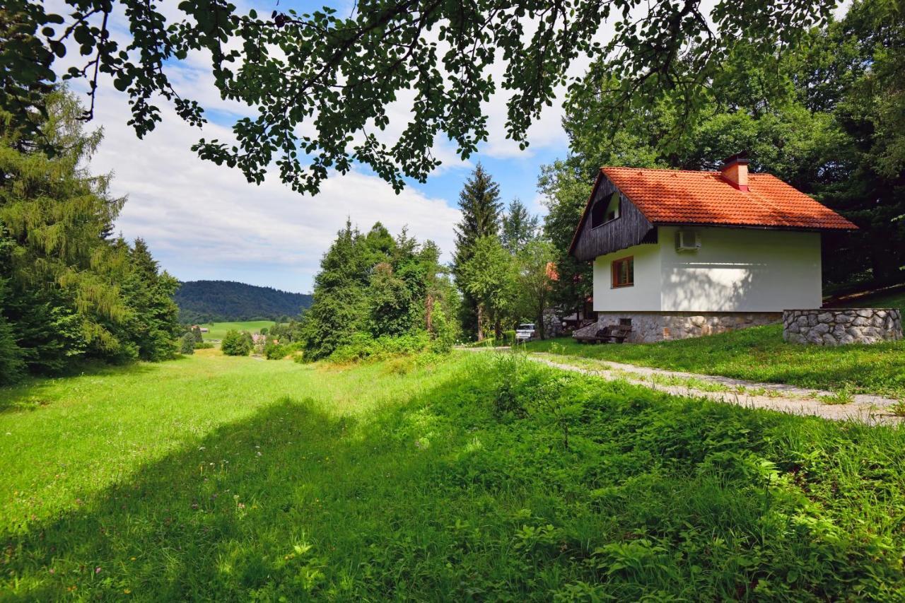 Sweet Stay Forest House Vrhnika Exterior foto