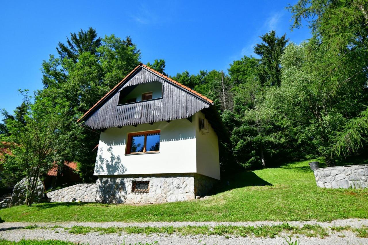 Sweet Stay Forest House Vrhnika Exterior foto
